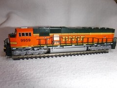 N Scale Kato EMD SD70MAC, BNSF #9959, DC Version, 176-6402