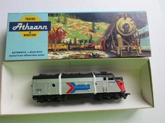 Athearn Amtrak 3233 Locomotive F7a Super Power HO Scale DUMMY