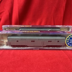 Life-Like 7364 N Locomotive Undecorated Analog DC E6A & E6B Set