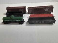 Vtg Lot Of 6 Box Cars, Tanker Cars, Flat Cars, Gondola See Description (3)