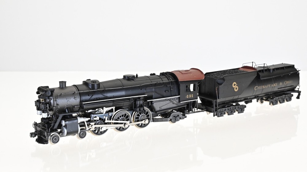 Rivarossi/AHM 4-6-2 Heavy Pacific C&O 491 HO scale