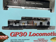 Life-Like Proto 2000 GP30 New York Central NYC 6118 HO Scale NIB