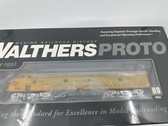 Walthers Proto 920-42950 EMD E9A/E9B DCC Sound Milwaukee Rd #200A/200B