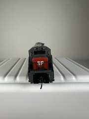 Atlas N Scale SP Southern Pacific GE U25B 4460 Diesel Locomotive 6714 Gray Red