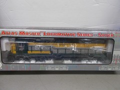 ATLAS MASTER # 7331 ~ C & NW U30C LOCOMOTIVE # 932~ WITH DCC PLUG ~HO SCALE