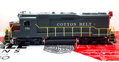 HO SCALETRAINS SXT39258 RIVET COUNTER EMD GP30 COTTON BELT # 755 PHASE Id