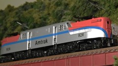 KATO 137-2026 GG1 Amtrak #926 Electric Locomotive N Scale Model