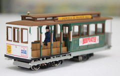 Bachmann Ho Scale San Francisco Cable Car BEEFEATER Classic Collector Series