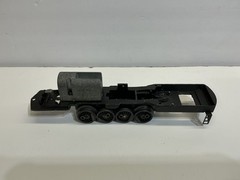 LIONEL #681 TURBINE FRAME W/WEIGHT/STEPS/WHEELS