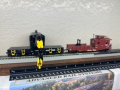CP RAIL / CANADIAN PACIFIC 200 ton ROTATING HD WRECK CRANE w/TENDER HO SCALE NEW