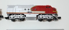 Lionel Santa Fe Super Chief Locomotive & Passenger Set (O Scale)