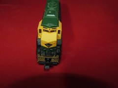 N Scale Spectrum Reading Railroad Diesel #7602 “Bee Line Service”