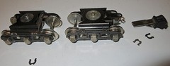 LIONEL #2263W TENDER 6 WHEEL TRUCKS.MATCHED PAIR,EXCELLENT +