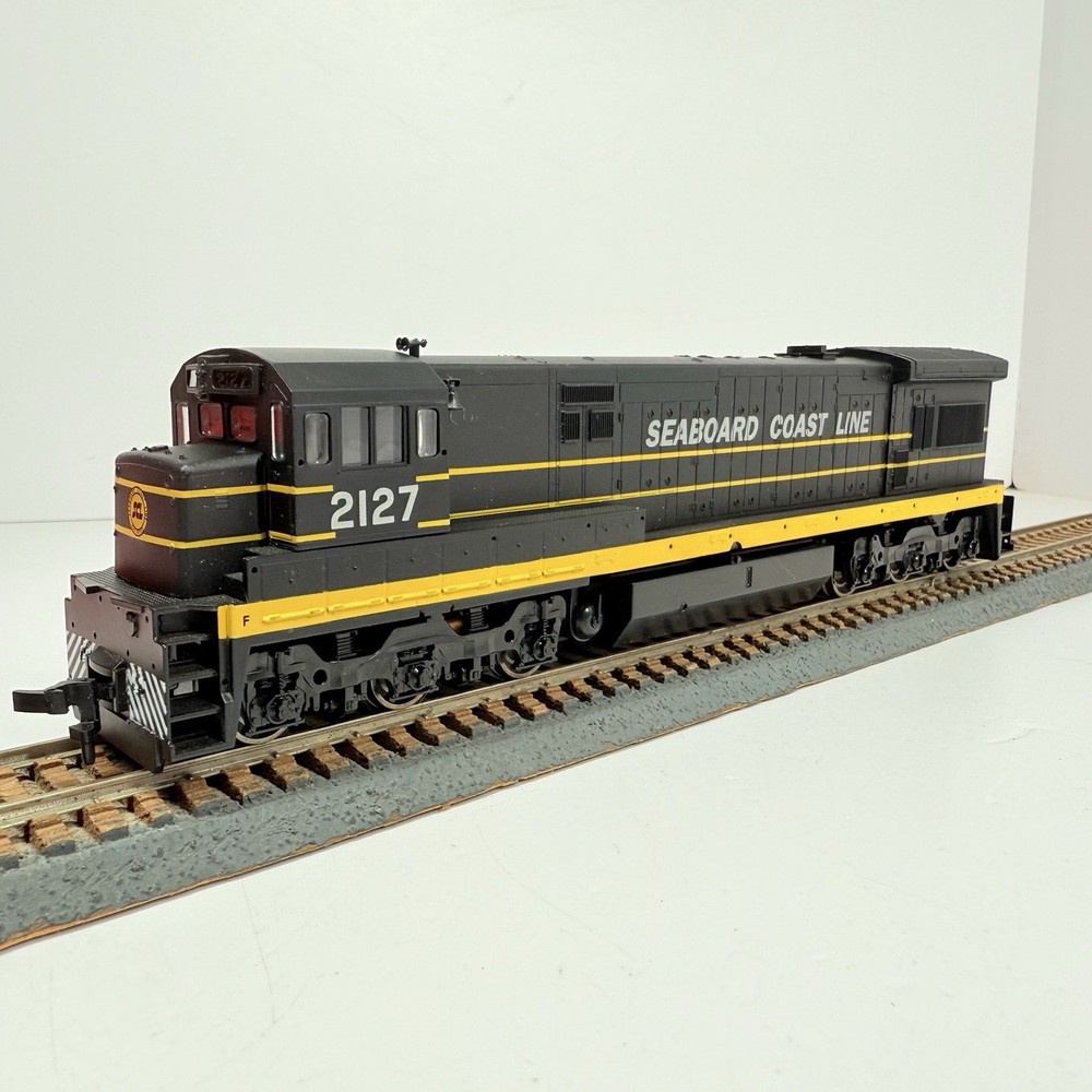 Atlas 8536 Seaboard Coast Line U36C #2127 Diesel Locomotive