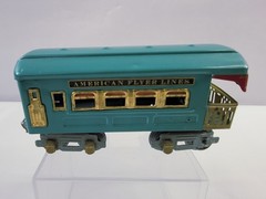 AMERICAN FLYER No. 3107 Locomotive w/ 3 Cars Green Tin Type Pre-War O Guage NICE