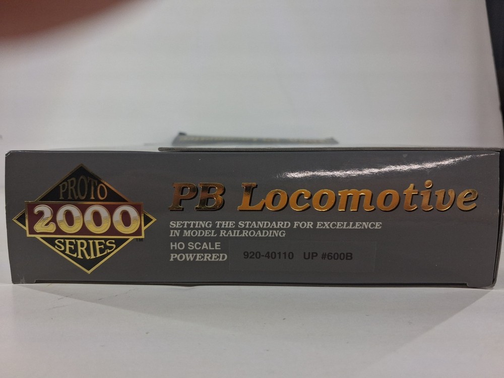 Walthers Proto 2000 #920-40110 HO Union Pacific UP #600B Standard DC