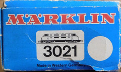 Marklin Class V200 Heavy-Diesel-Hydaulic Locomotive ~ Deutsche Bahn ~ HO Boxed