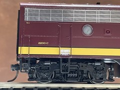 Athearn Genesis G2524 – SOO LINE F3A/F3B Phase 4 Set 2200B/2200C DC HO Scale