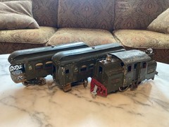 1917 to 1922 Prewar Lionel 33 Train Engine with 35 Pullman & 36 Observation Cars
