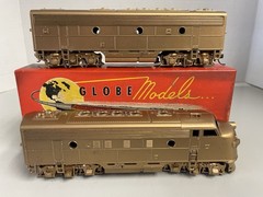 GLOBE MODELS GOLD F-7 DUMMY A & DUMMY B UNIT.