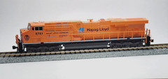 CP “Hapag Lloyd” GE ES44AC Diesel Locomotive Kato 176-8961-DCC Cab #8781 N Scale