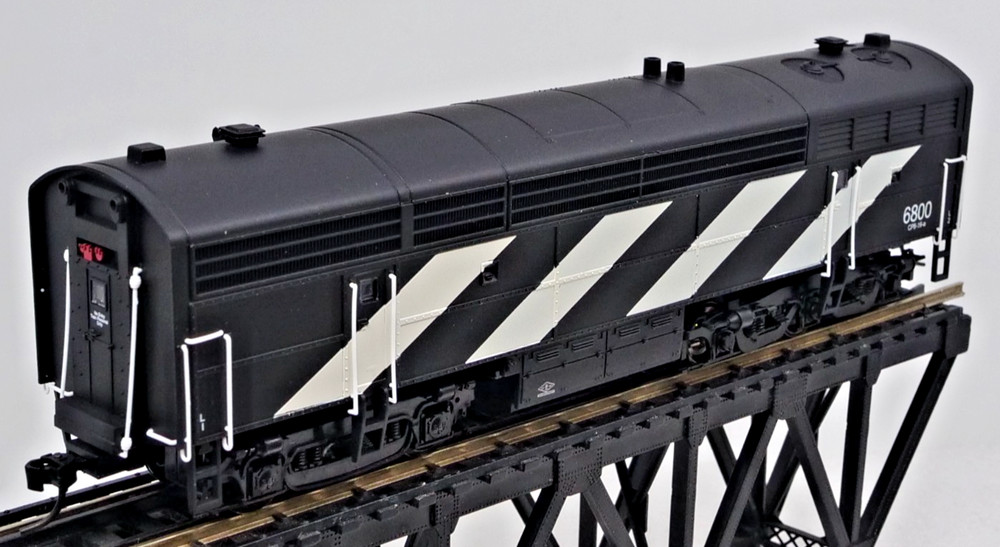 TLT 500133 HO Canadian National CN 6800 C-Liner B Unit Bo-Co DCC Sound Loco B