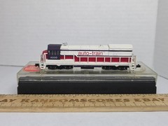 Bachmann 4671 N Scale Auto-Train 4000 U-36-B Diesel Locomotive Runs, Light Works