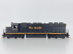 HO Scale Athearn RTR 95408 Rio Grande SD45 Powered Diesel Locomotive D&RGW #5319