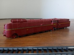 N Scale 2217 Arnold BR 05 002 Steam Locomotive 4-6-4
