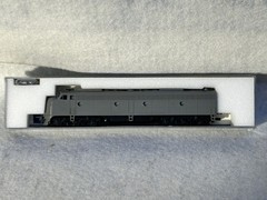 Nice KATO Undecorated E-8/9 A Diesel Engine N GAUGE