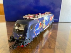 Roco 7500062 – ÖBB Taurus 1116 Football Unites Europe – DC analog – LNIB