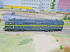 PRR 5851A EMD E7A BROADWAY LIMITED 753,BRUNSWWICK GREEN WITH ANTENNAS,DCC/SOUND
