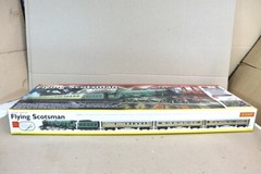 HORNBY R1019 FLYING SCOTSMAN TRAIN SET LNER 4-6-2 CLASS A3 LOCOMOTIVE 4472 oe