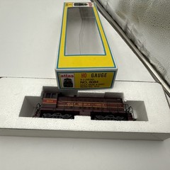 ATLAS 8084 HO SCALE GULF MOBILE & OHIO ALCO S2 DIESEL LOCOMOTIVE #1010 IN BOX