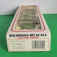 Bachmann Lighted Burlington F9 Diesel Northern HO Scale
