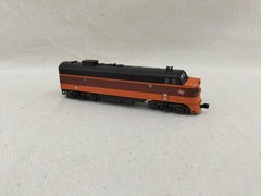 KATO 17711-3 EMD FP7A Milwaukee Road