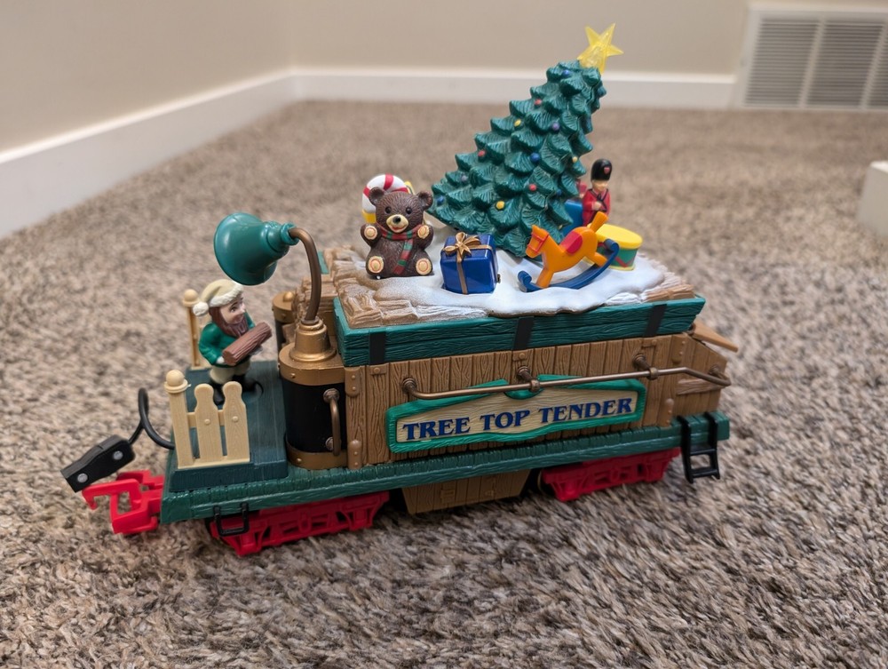 New Bright Holiday Express Dillards Brown TREE TOP TENDER train car