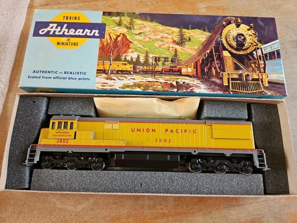 HO ATHEARN 3422 U28C UNION PACIFIC (UP) Road Diesel # 2802 NEW IN BOX