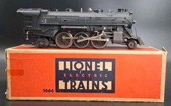 Lionel 1666 O O27 Gauge 2-6-2 Prairie Steam Locomotive & 2466T Tender In Box