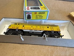 NEW NOS HO Scale Atlas Gauge No. 7042 Union Pacific FP7 Diesel Locomotive