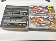 HO Scale EMD F7A-B Diesel Engine Northern Pacific NP 6008A / B