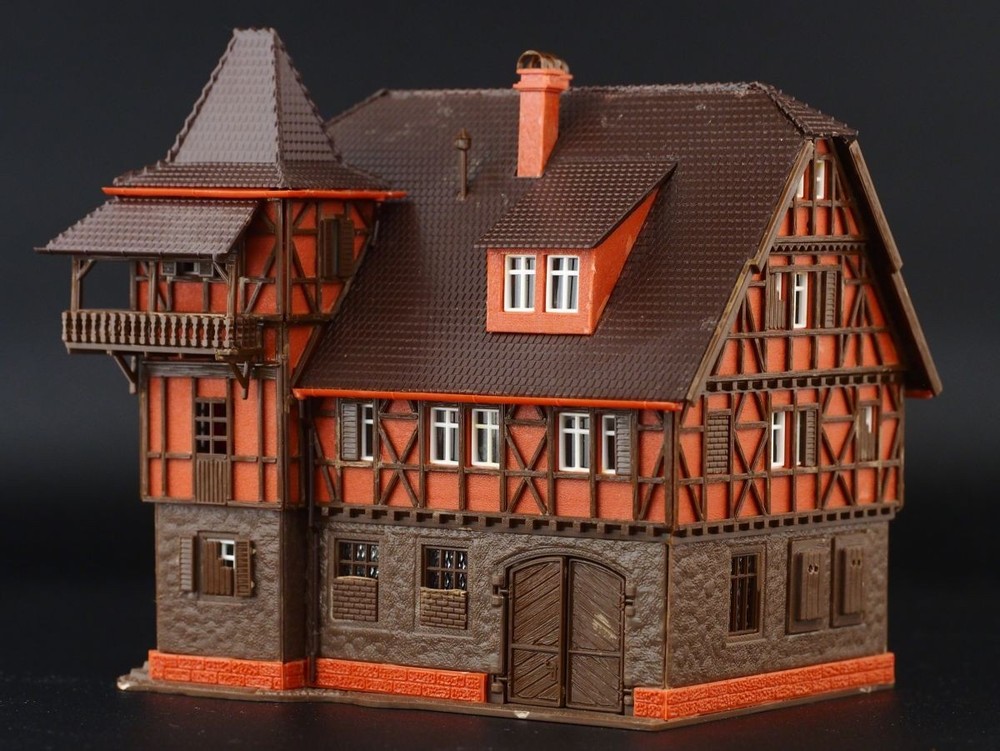 NGauge VOLLMER Structure Timbered House Villa Vampire