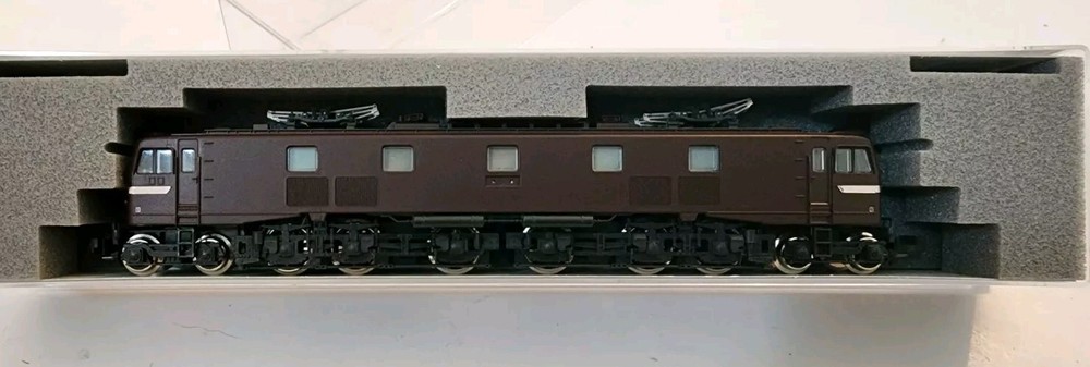 Kato N Scale 3020-4 EF58 Electric Locomotive