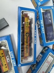VTG Life Like HO Chessie System 4810 Train Locomotive Cars Lot In Original Boxes