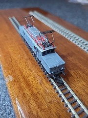 Marklin Z Scale DR Class E94 Crocodile Electric Locomotive Out Of Set 8887