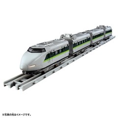 Takara Tomy PLARAIL Real Class 100 Series Sanyo Shinkansen Fresh Green has Light