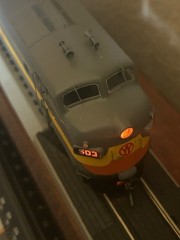 NEW YORK ONTARIO & WESTERN F3A unit EMD DIESEL LOCO- DC / DCC Ready HO Scale NEW