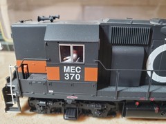 Atlas Master GP40 High Hood MEC #370 Guilford Pan Am DCC C-9 Unrun Wrong Box