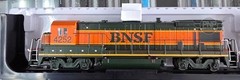HO Atlas 100044695 B23-7 SILVER BNSF H-1 #4252