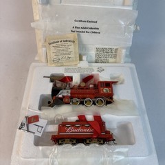 Hawthorne Village Budweiser Holiday Express Locomotive&Tender Set (certificate)